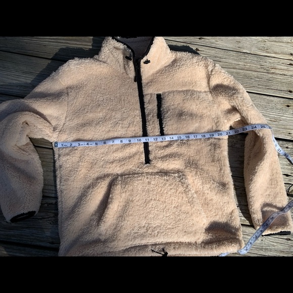 Pink by Victoria‘s Secret Sherpa pullover - Picture 7 of 10